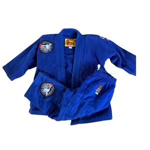 Fuji Kimonos Kids BJJ Gi Blue Size C0 Team Flavio Da Silva Okinawa Shark Patches